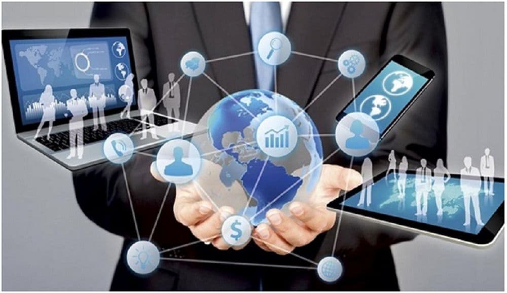 How Technology Is Changing the Way We Work and Learn?